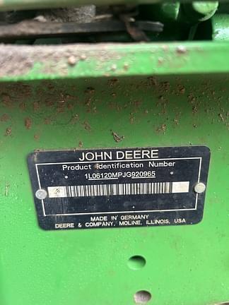 Image of John Deere 6120M equipment image 1