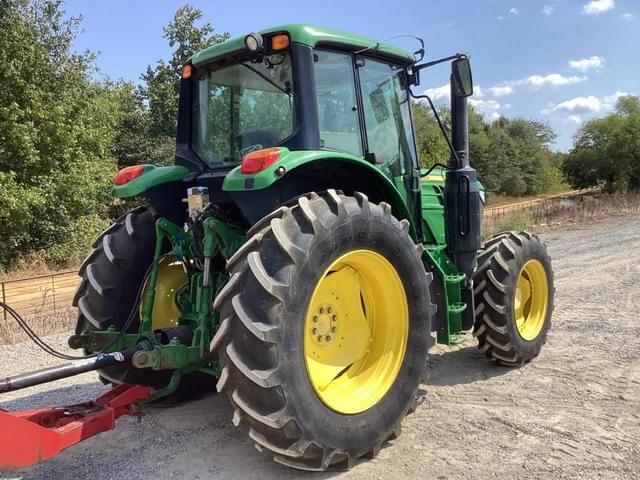 Image of John Deere 6120M equipment image 4