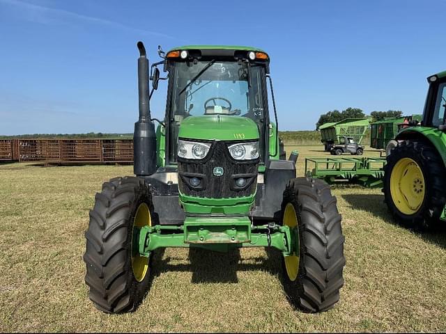 Image of John Deere 6120M equipment image 2