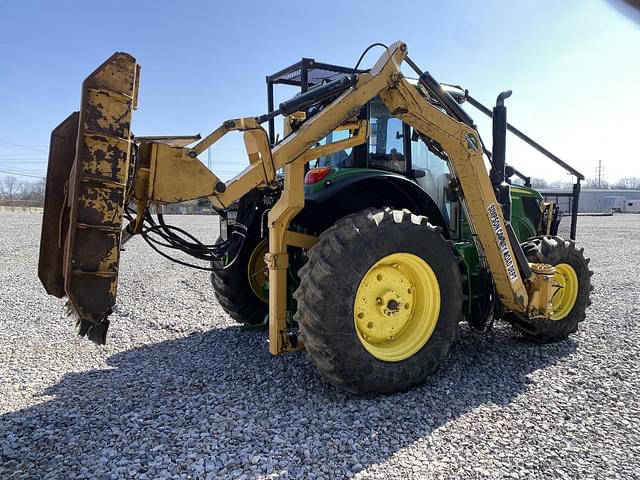 Image of John Deere 6120M equipment image 2