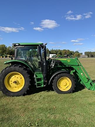 Image of John Deere 6120R equipment image 2