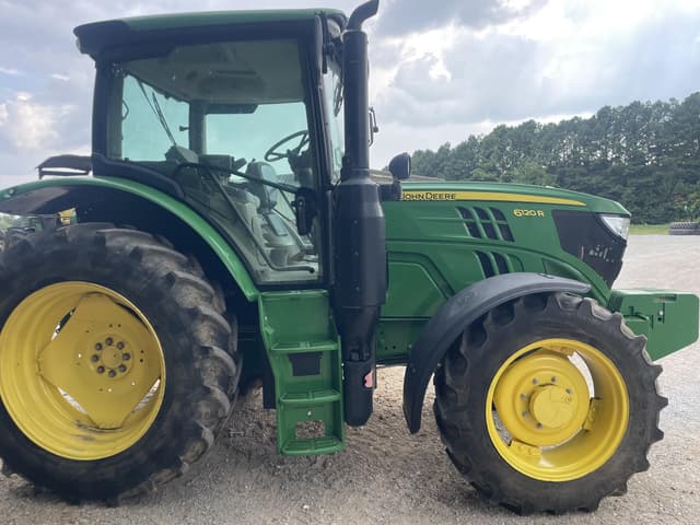 Image of John Deere 6120R equipment image 4