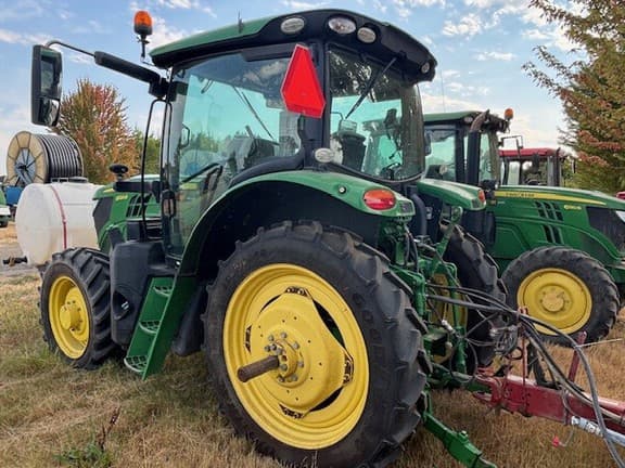 Image of John Deere 6120R equipment image 1
