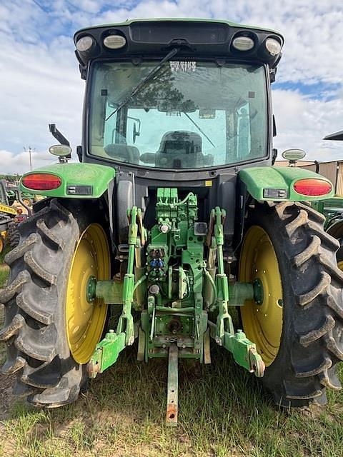 Image of John Deere 6120R equipment image 3