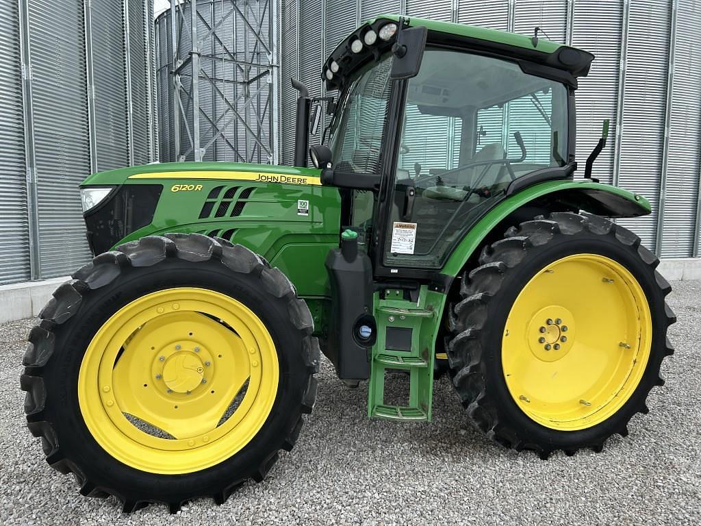 Image of John Deere 6120R Primary image