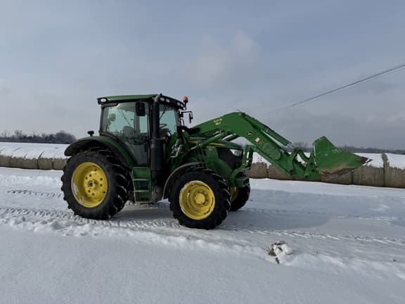 Image of John Deere 6120R equipment image 2