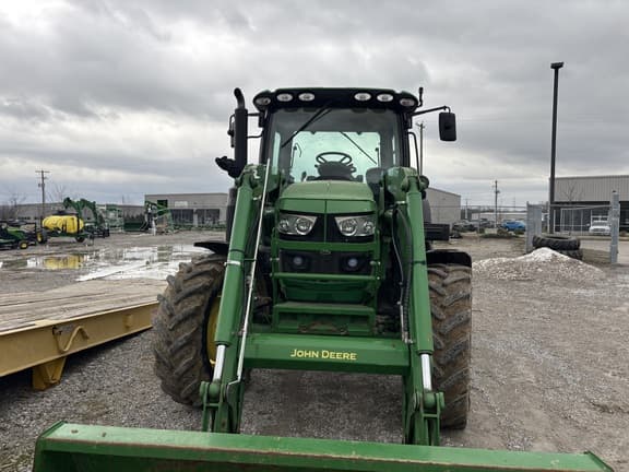 Image of John Deere 6120R equipment image 1