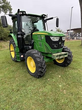 Image of John Deere 6120R equipment image 1