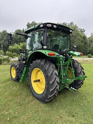 Image of John Deere 6120R equipment image 4