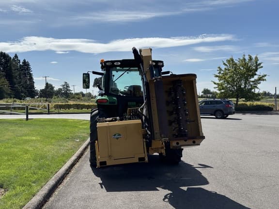 Image of John Deere 6120R equipment image 1