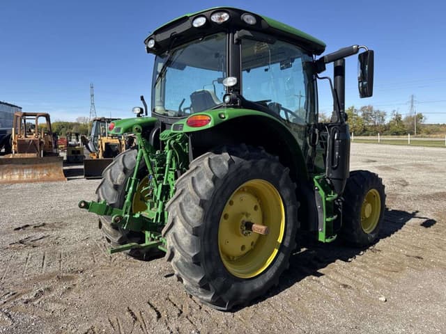 Image of John Deere 6120R equipment image 4