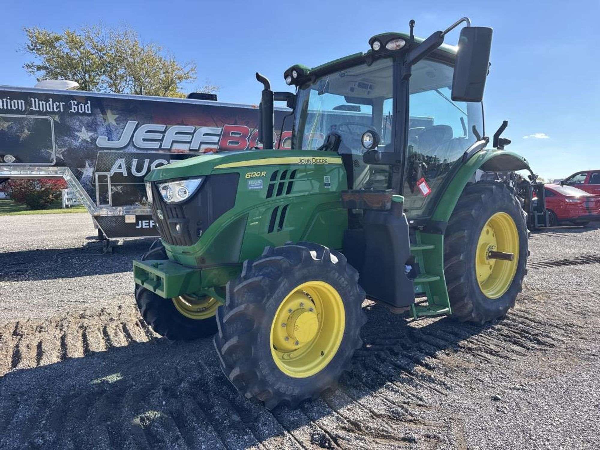 2018 John Deere 6120R Equipment Image0