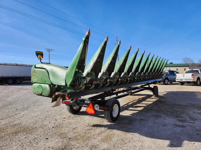 Image of John Deere 612C equipment image 2