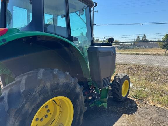 Image of John Deere 6130M equipment image 4
