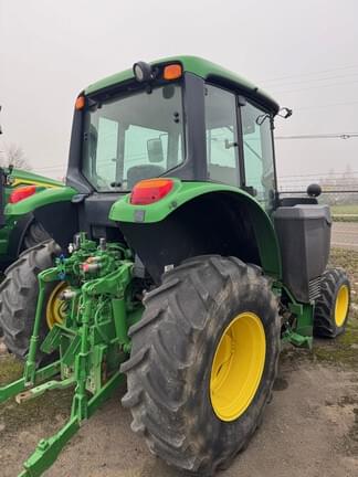 Image of John Deere 6130M equipment image 4