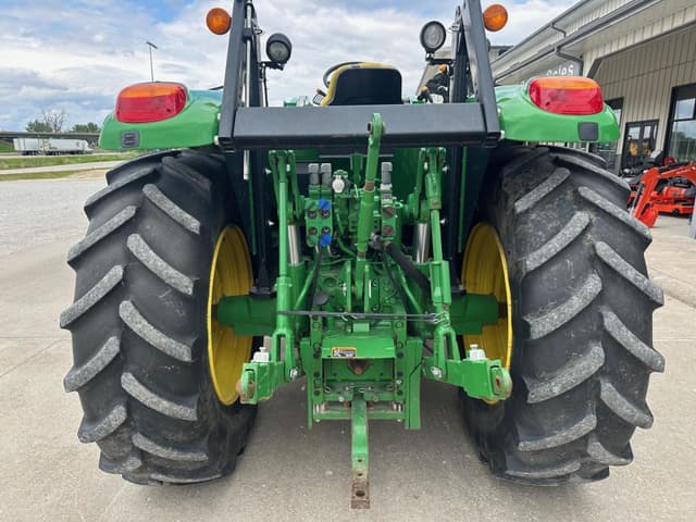 Image of John Deere 6130M equipment image 3