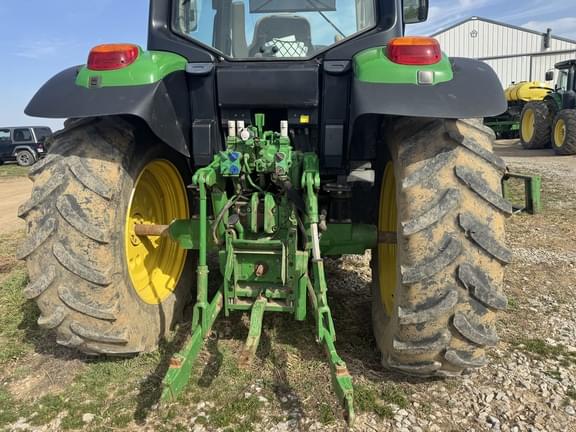 Image of John Deere 6130M equipment image 3