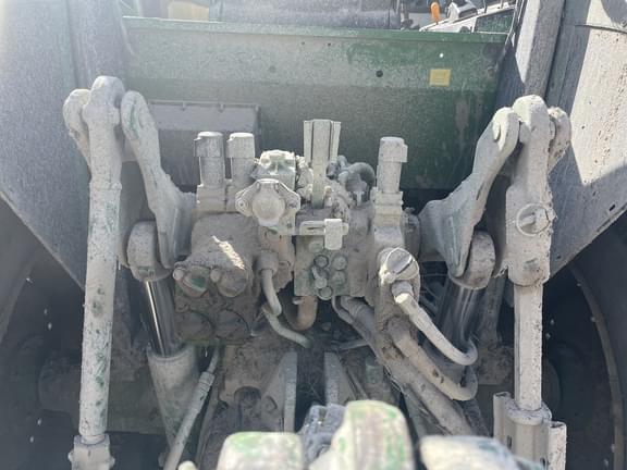 Image of John Deere 6130M equipment image 2
