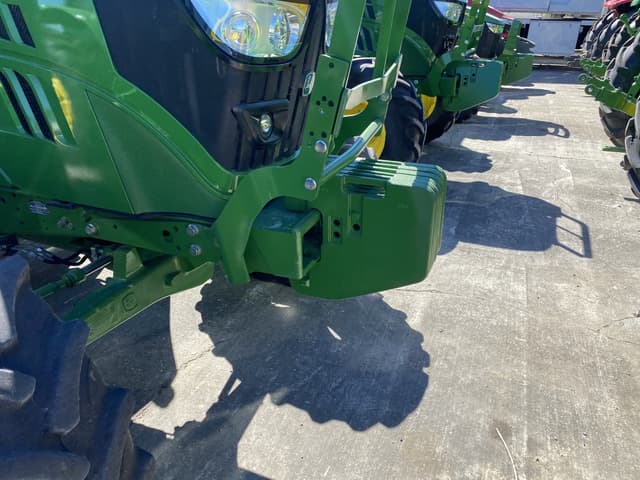 Image of John Deere 6130M equipment image 4