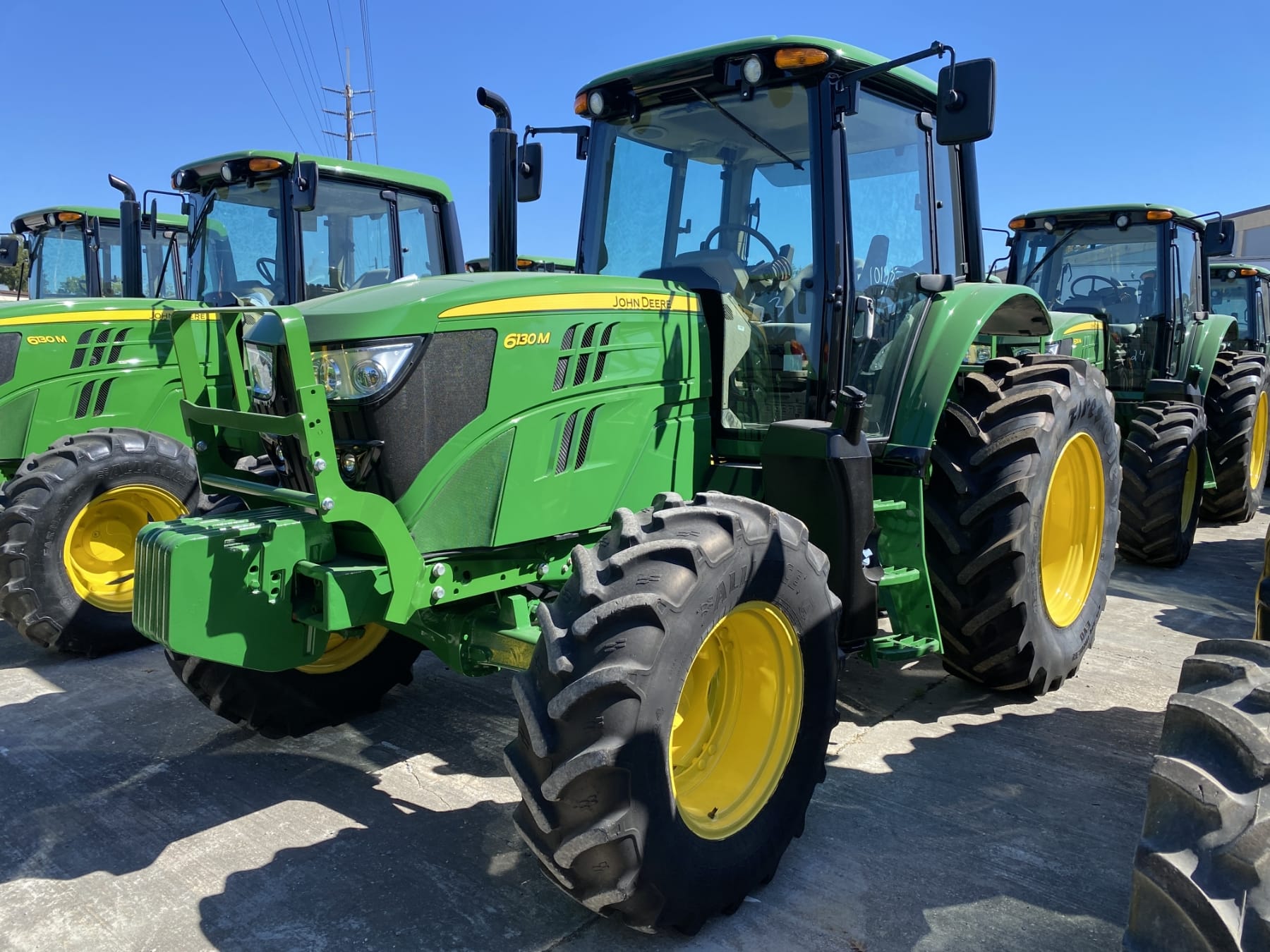 2018 John Deere 6130M Equipment Image0