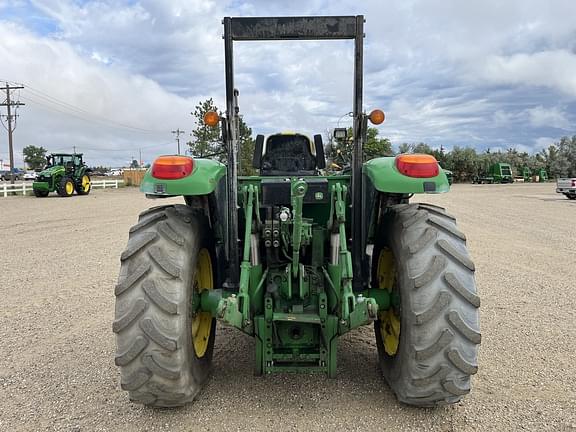 Image of John Deere 6130M equipment image 2