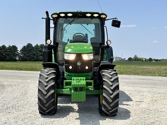 Image of John Deere 6130R equipment image 1