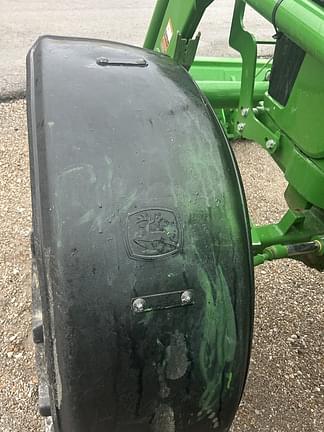 Image of John Deere 6135E equipment image 3