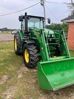 Image of John Deere 6135E equipment image 1