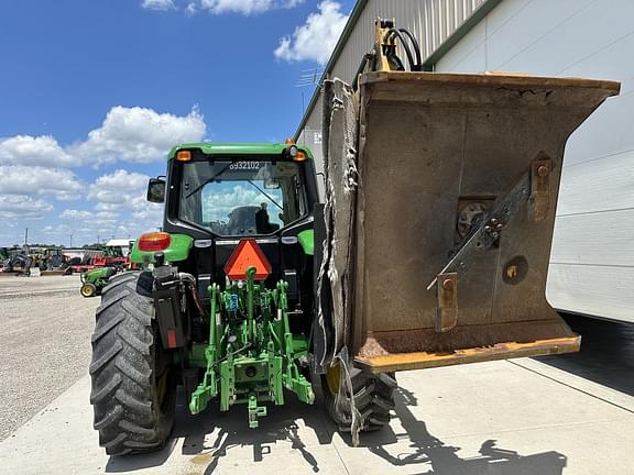 Image of John Deere 6145M equipment image 3