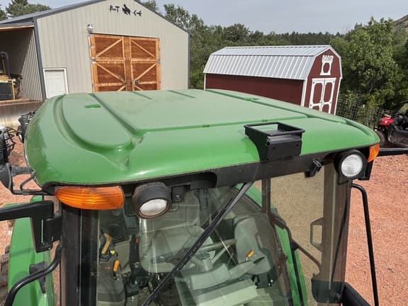 Image of John Deere 6145M equipment image 3