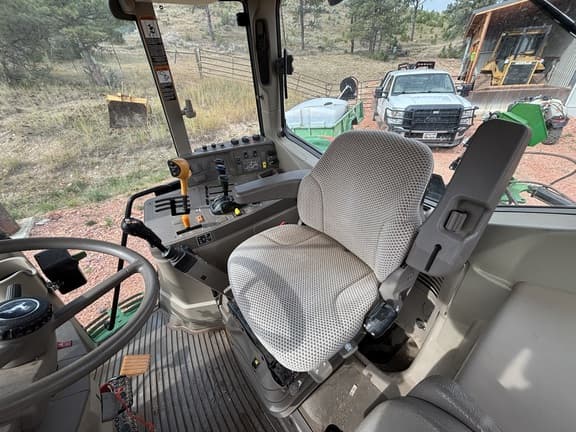Image of John Deere 6145M equipment image 4