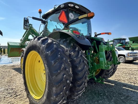 Image of John Deere 6145R equipment image 3