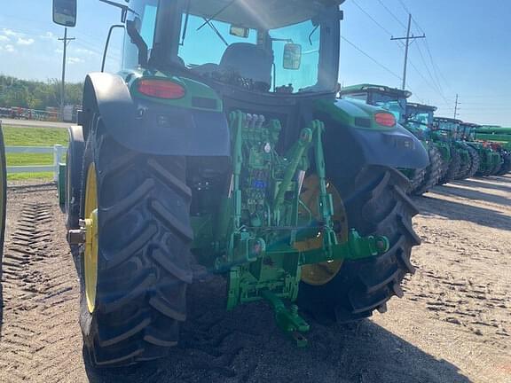 Image of John Deere 6145R equipment image 3