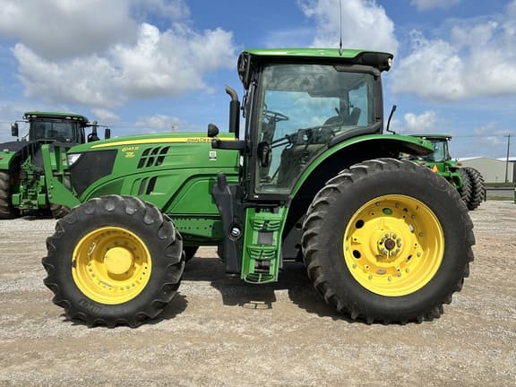 Image of John Deere 6145R equipment image 1