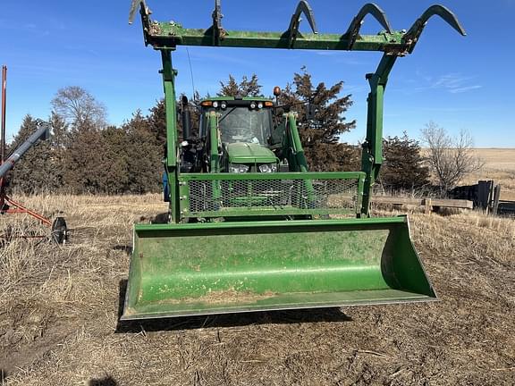 Image of John Deere 6155M equipment image 2