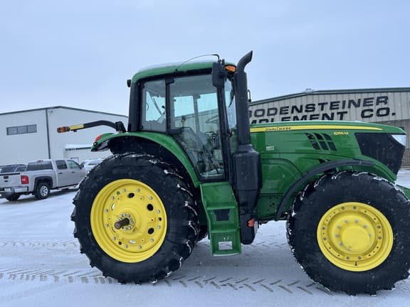 Image of John Deere 6155M equipment image 1