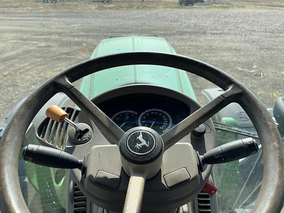 Image of John Deere 6155R equipment image 3