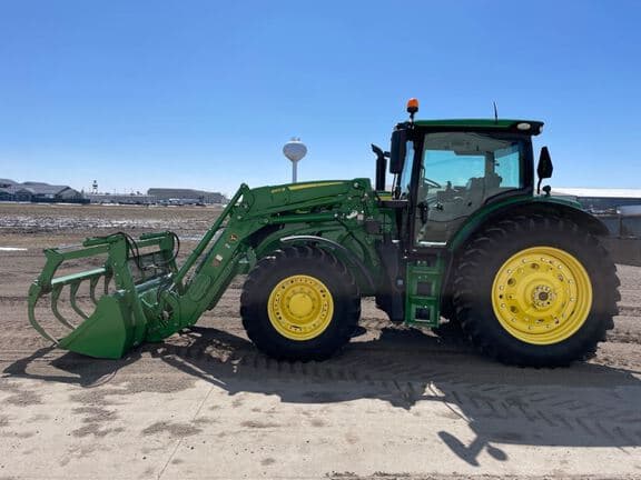 Image of John Deere 6155R equipment image 2