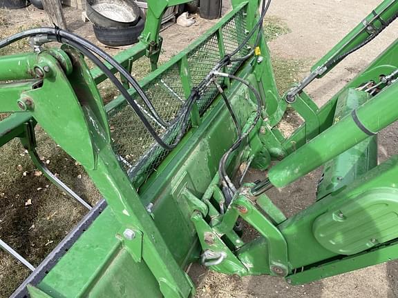 Image of John Deere 6155R equipment image 4