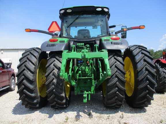 Image of John Deere 6175R equipment image 2