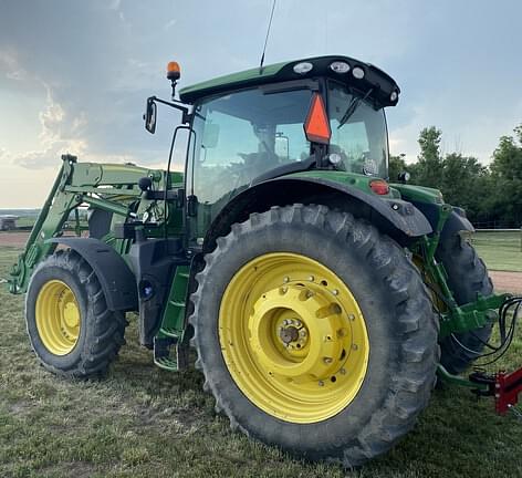 Image of John Deere 6175R equipment image 1