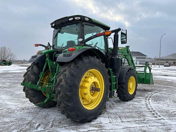 Image of John Deere 6175R equipment image 4