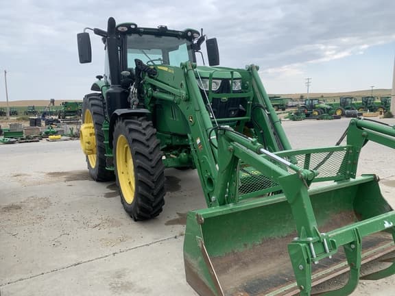 Image of John Deere 6175R equipment image 1