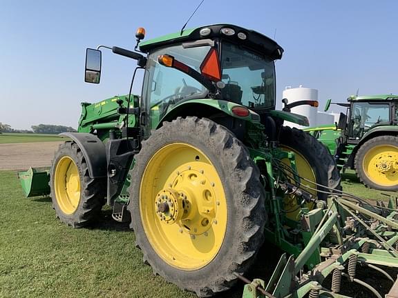 Image of John Deere 6175R equipment image 3