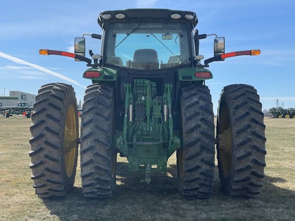 Image of John Deere 6175R equipment image 3