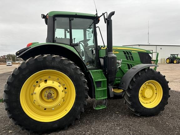 Image of John Deere 6195M Primary image