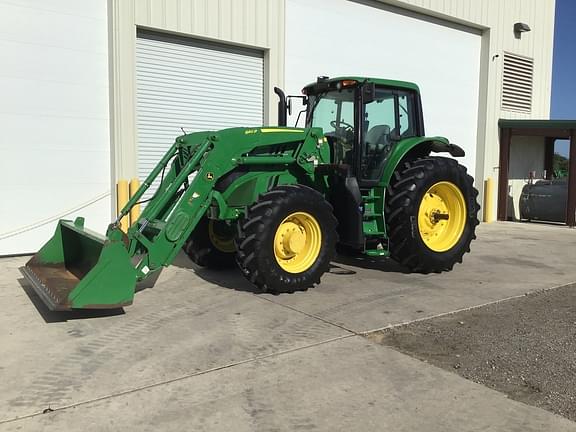 Image of John Deere 6195M equipment image 2