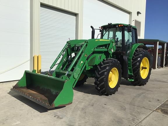 Image of John Deere 6195M equipment image 3