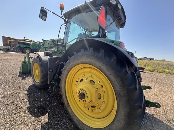 Image of John Deere 6195R equipment image 2