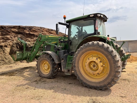 2018 John Deere 6195R Equipment Image0
